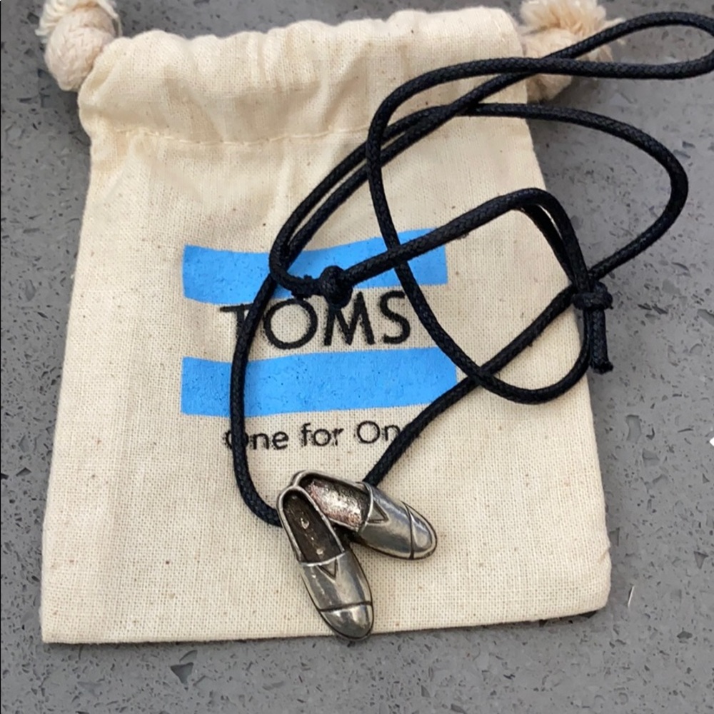 Toms necklace